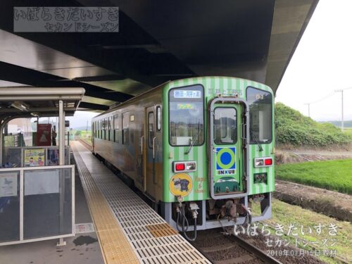 高田の鉄橋駅 ホーム | 勝田駅方面を望む（2019年撮影）