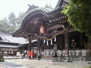 【筑波山神社】この筑波山神社の敷地のどこかに、科学万博で利用された資料などが収納されているそうです。