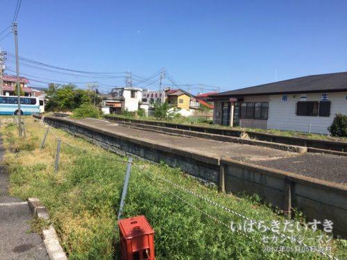 鹿島鉄道 鉾田駅ホーム跡（2017年05月撮影）