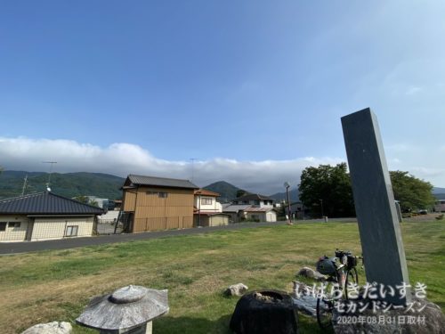 真壁駅から五所駒瀧神社方面を望む。