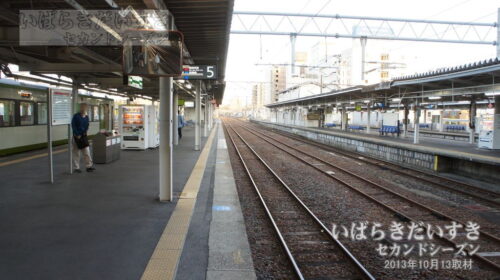 いわき駅 駅ホームから仙台方面を望む（2013年撮影）