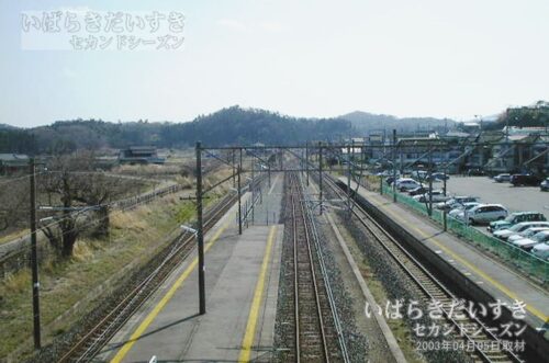 広野駅 跨線橋から南方いわき方面を望む（2003年撮影）