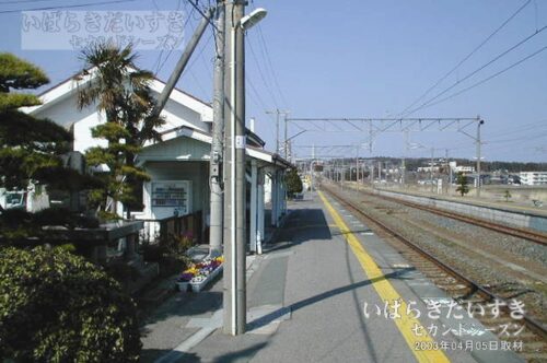 広野駅 片側ホームから北方仙台方面を望む（2003年撮影）