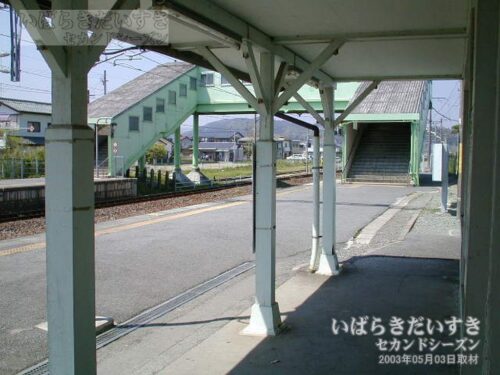 久ノ浜駅 駅ホームからいわき方面を望む（2003年撮影）