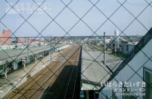 浪江駅 弧線橋から南方いわき方面を望む（2004年撮影）