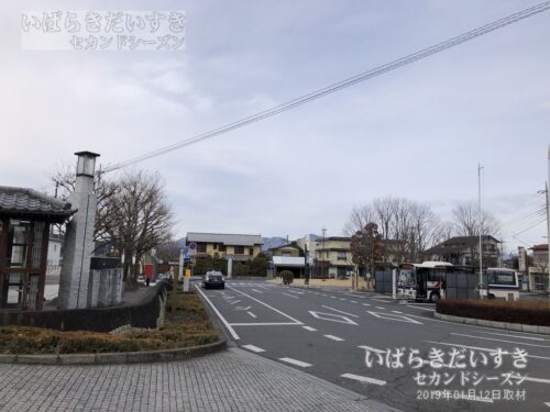 笠間駅 駅前ロータリー（2019年撮影）