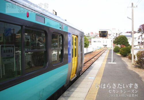 常陸太田駅 旧ホーム 行き止まり方向を望む（2008年撮影）