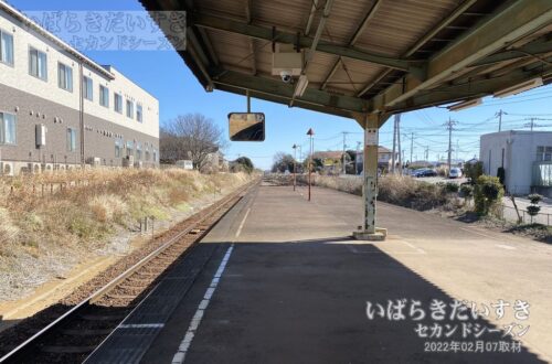 南守谷駅 駅ホームから取手方面を望む（2022年撮影）