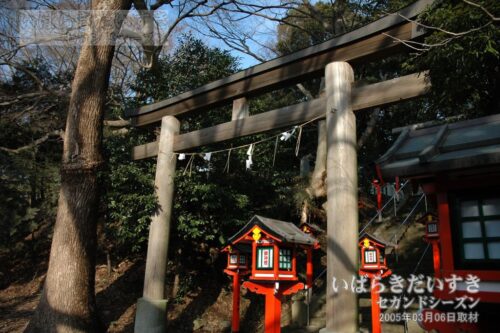 吉田神社 二の鳥居（2005年撮影）